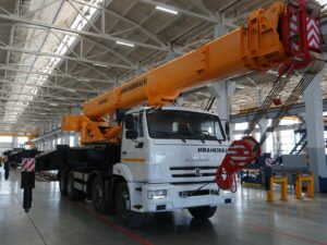 Автокран Ивановец KC-65740-6 40 тонн