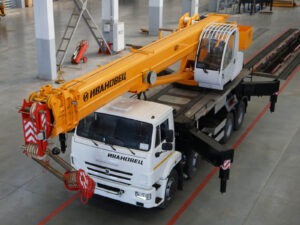 Автокран Ивановец KC-65740-6 40 тонн