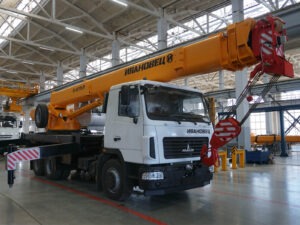 Автокран Ивановец КС-45717А-1Р 25 тонн